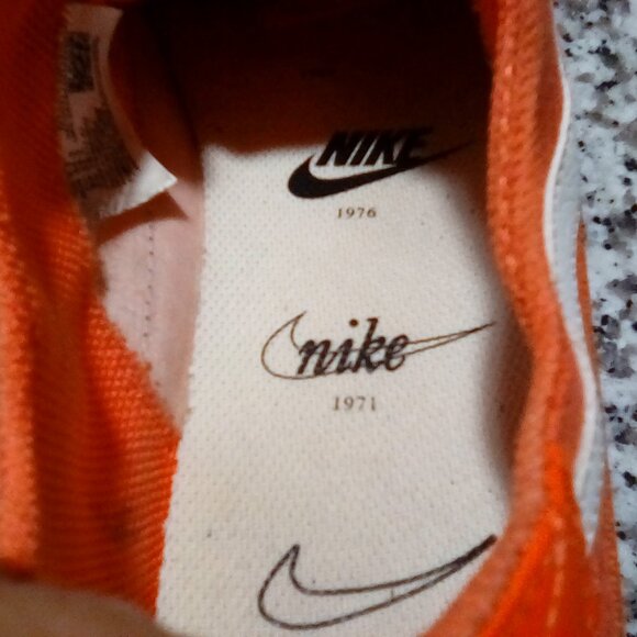 Nike Legacy Sneakers - Picture 7 of 8